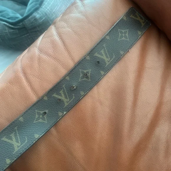 Louis Vuitton Black and Gold Monogram Belt